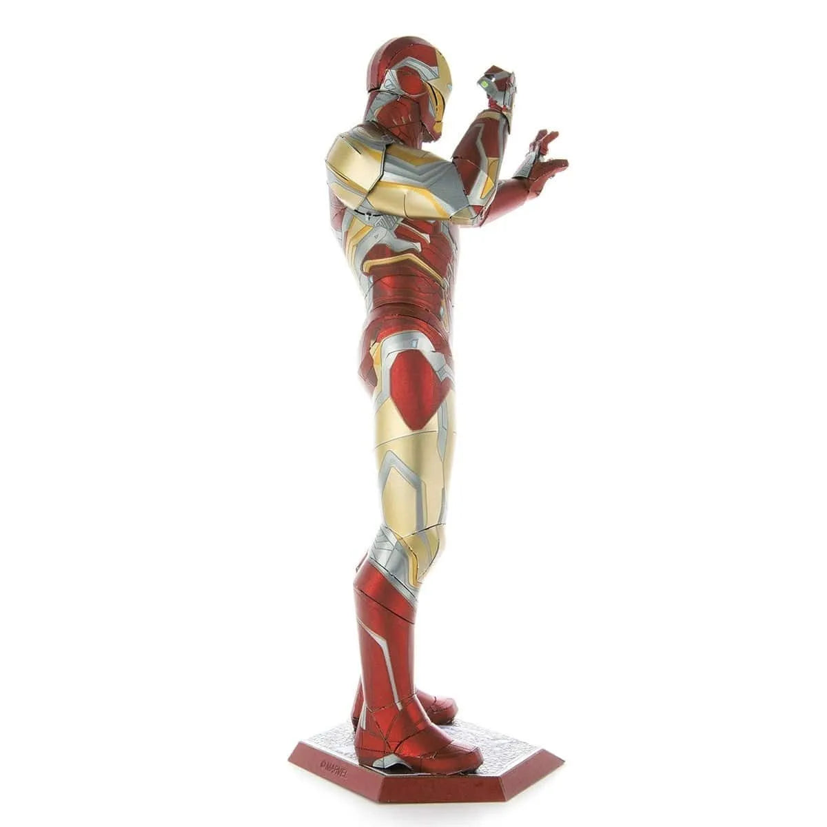 Brain Games LV Mēroga modelis Marvel: Iron Man, Premium Series metāla konstruktors