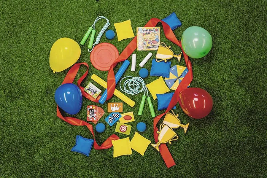 Brain Games LV galda spēles Outdoor Boredom Box