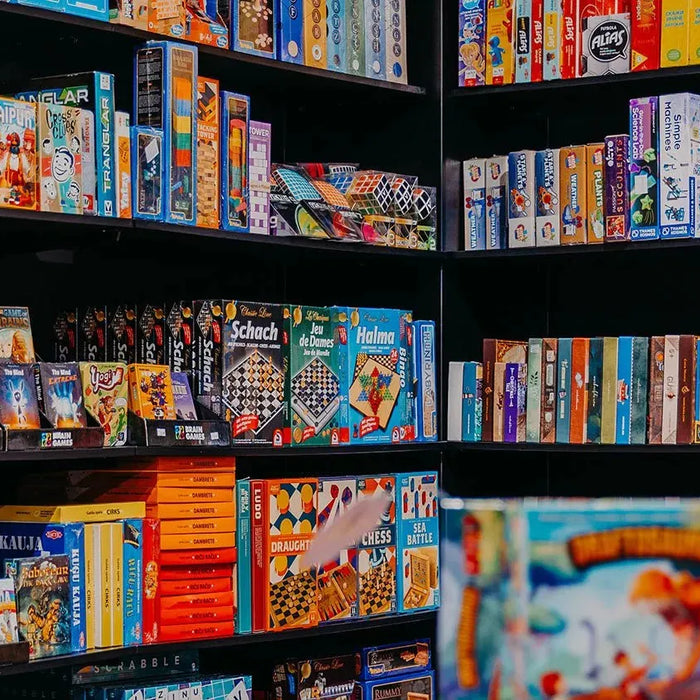 Kas ietekmē spēļu pieejamību veikalu plauktos?-Brain Games LV