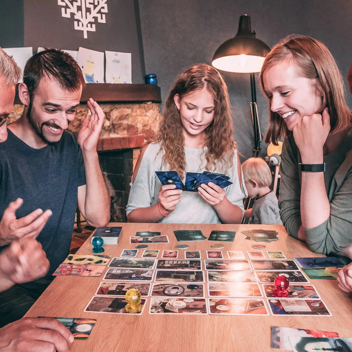 Ko spēlēt svētkos?-Brain Games LV