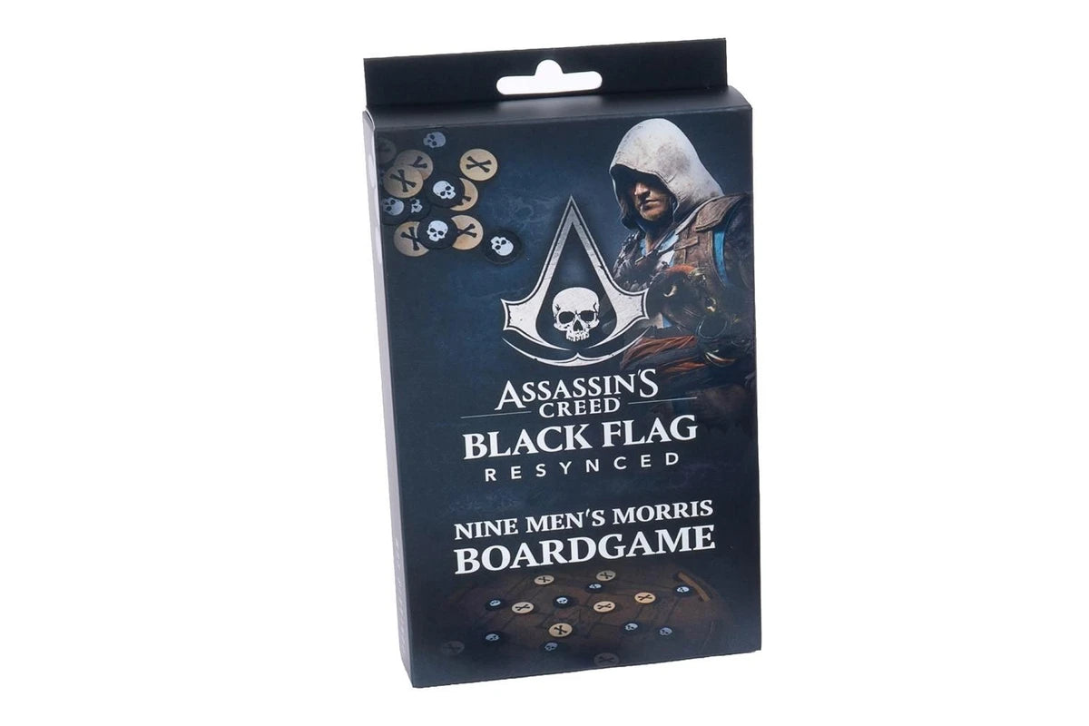 Assassin's Creed Black Flag galda spēle Nine Men's Morris ar koka kauliņiem un galvaskausu dizainu melnā iepakojumā.
