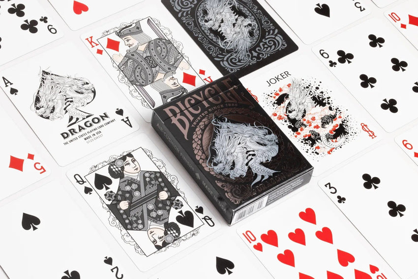 Brain Games LV Klasiskās spēles BICYCLE BLACK DRAGON STANDARD INDEX