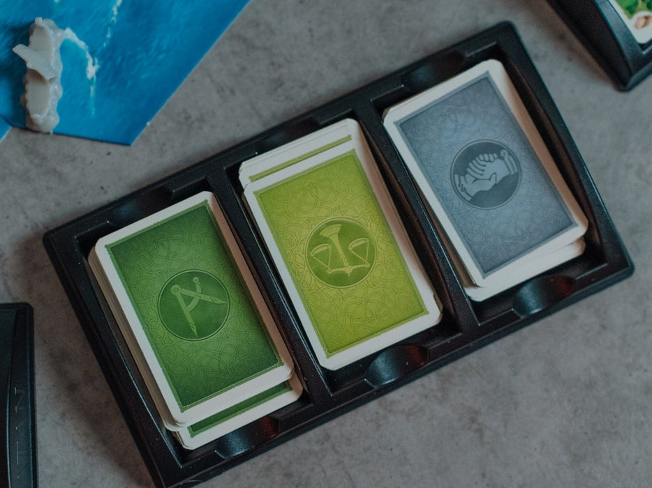 Brain Games galda spēles Catan: Pilsētas un bruņinieki (2025, paplašinājums)