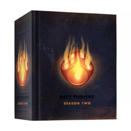 Dice Throne Season Two Battle Chest galda spēles kaste ar degoša kauliņa attēlu uz tumša, teksturēta fona.