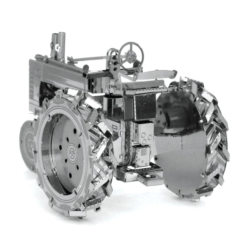 Brain Games LV Mēroga modelis Farm Tractor, metāla konstruktors