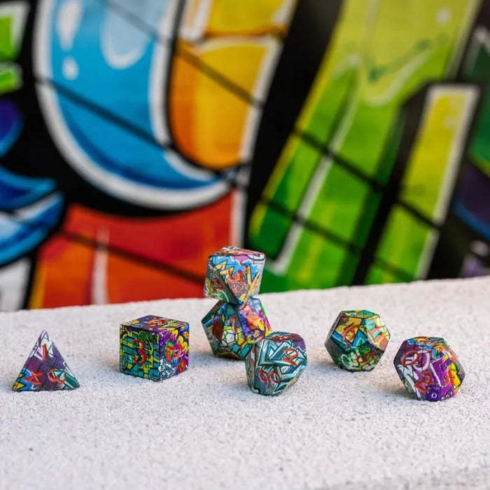 Brain Games LV Full Art Dice Set: Graffiti