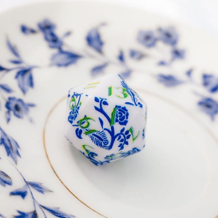 Brain Games LV Full Art Dice Set: Porcelain