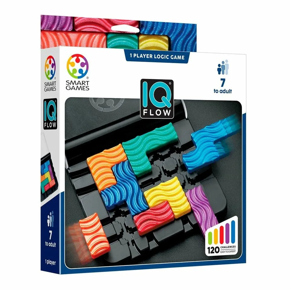 Smart Games IQ Flow loģikas spēle ar krāsainiem, viļņotiem puzles elementiem melnā spēles pamatnē kompaktā iepakojumā.