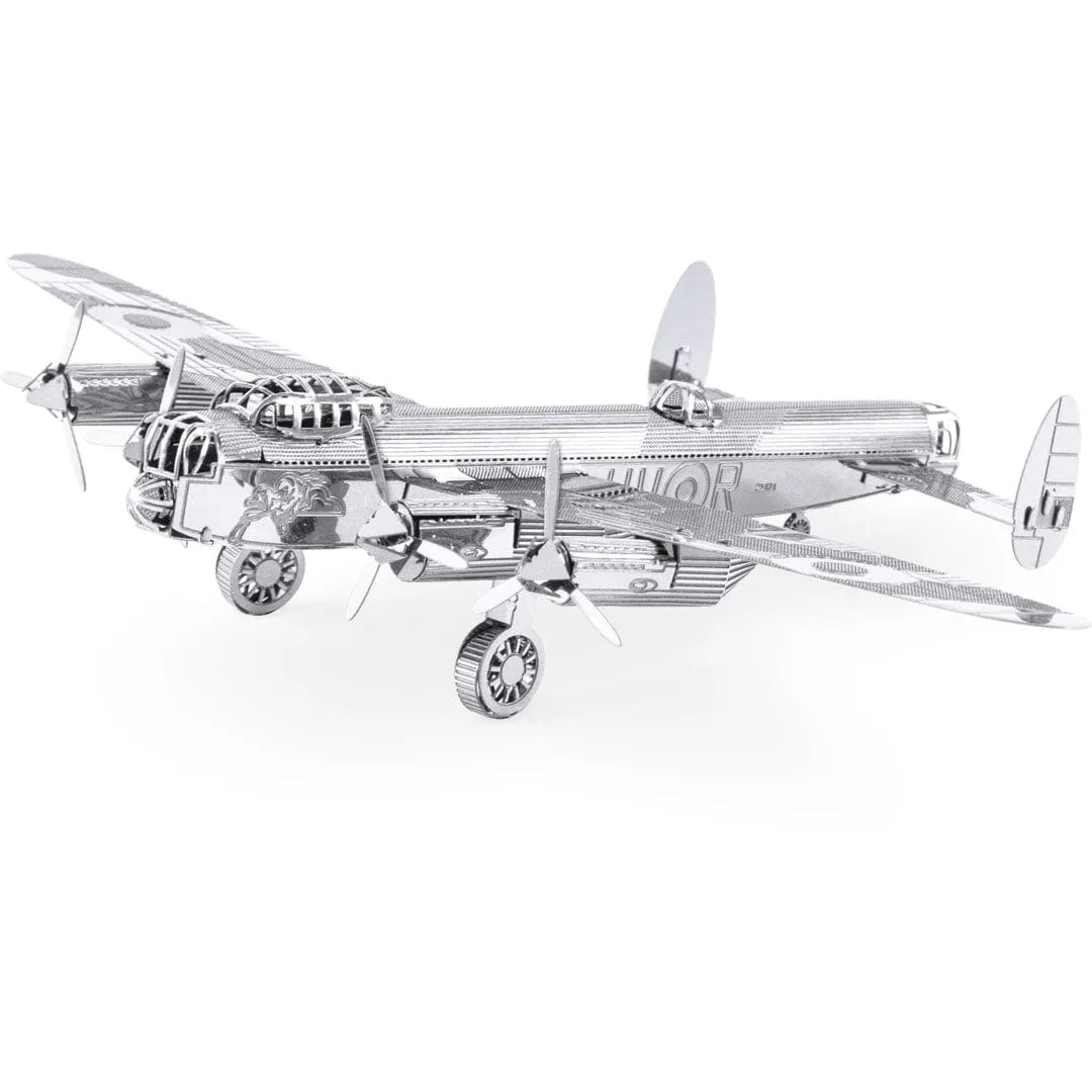 Brain Games LV Mēroga modelis Lancaster Bomber, metāla konstruktors