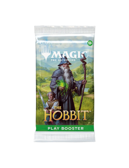 Magic: The Gathering The Hobbit Play Booster iepakojums ar Gendalfa un hobita ilustrāciju uz zaļa fona.