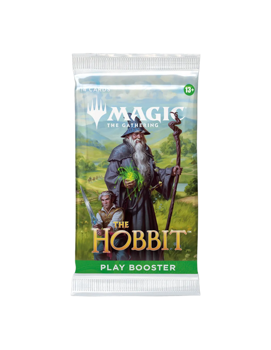 Magic: The Gathering The Hobbit Play Booster iepakojums ar Gendalfa un hobita ilustrāciju uz zaļa fona.