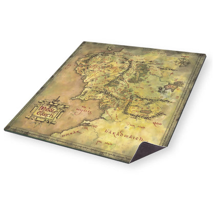 60x60 cm neoprēna spēļu paklājiņš ar Viduszemes kartes apdruku, šūtām malām un neslīdošu pamatni galda spēlēm.