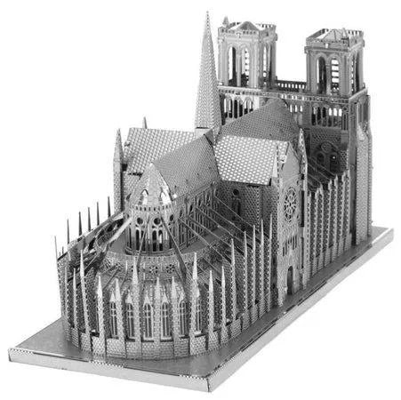 Brain Games LV Mēroga modelis Notre Dame, Premium Series metāla konstruktors