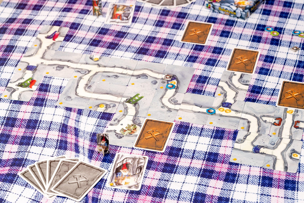 Brain Games galda spēles Saboteur Duel