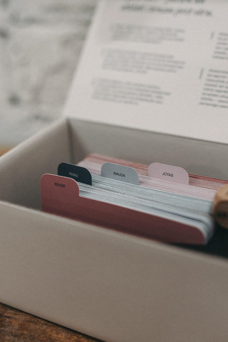 Brain Games LV Sarunu spēle pāriem "DIVATĀ"