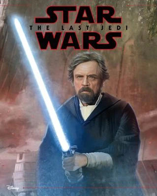 Cietā sējuma grāmata Star Wars: The Last Jedi ar Lūka Skaivokera ilustrāciju un mirdzošu zilu gaismas zobenu uz vāka.