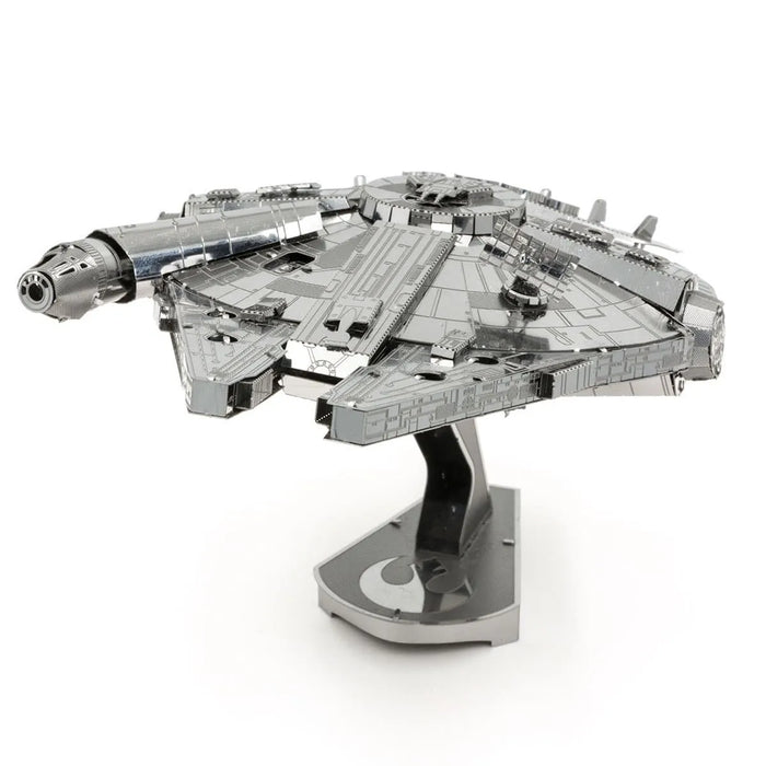 Brain Games LV Mēroga modelis Star Wars: Millennium Falcon, metāla konstruktors