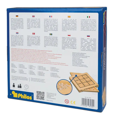 Koka Sudoku spēle zilā iepakojumā ar ciparu čipiem un ērtu uzglabāšanas nodalījumu spēles laukumā.