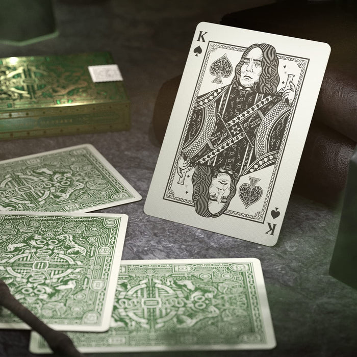 Brain Games LV galda spēles THEORY11 HARRY POTTER DECK - GREEN (SLYTHERIN)
