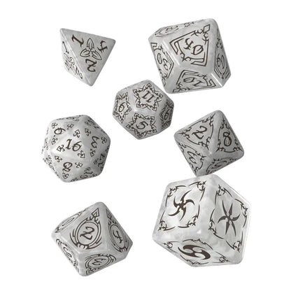 Tribal Dice Set: Pearl & Brown