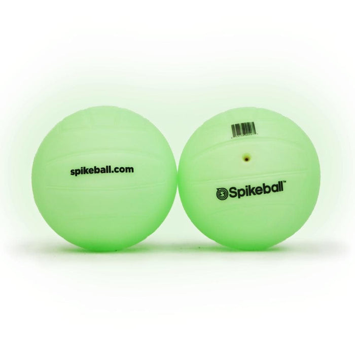 Spikeball (Roundnet) - tumsā spīdošas bumbas